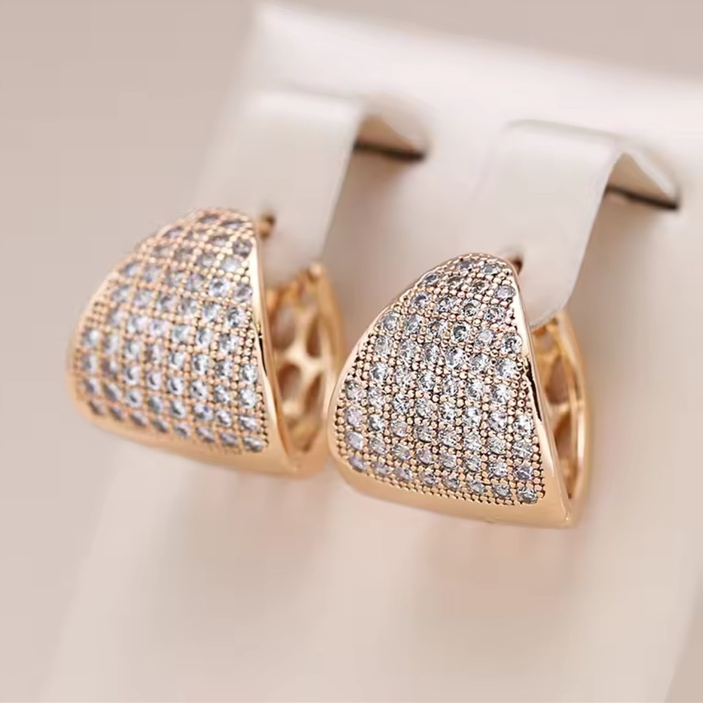 ◾️Rose Gold Plated Paved Shiny Natural Zircon Hoop Earrings